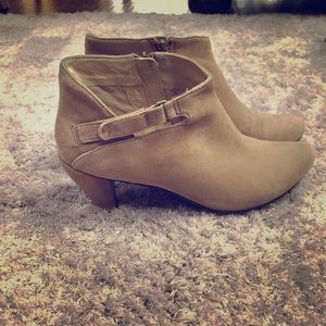 Tsubo Suede Booties